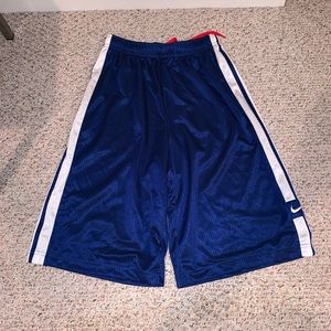 NWOT Men’s XL Nike Athletic Shorts